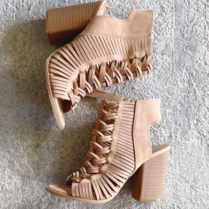 Dolce Vita "Alyson" booties